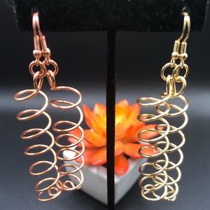 Women’s Wire Earrings